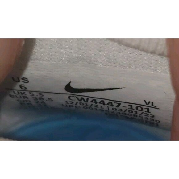 NIKE ALPHA HUARACHE 8 ELITE LACROSSE FOOTBALL WHITE/BLUE MEN'S Sizes NEW - Picture 14 of 16